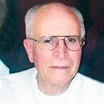 Richard L Mullen