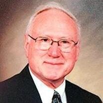 Glen E Dobberpuhl