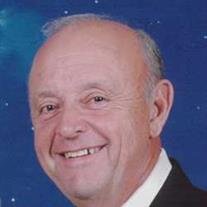 Everett  Linn Baxter