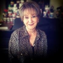 Linda "Lindy" DuBois