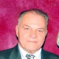 Nicholas J Altomare
