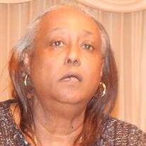 Carolyn "Peaches" Powell