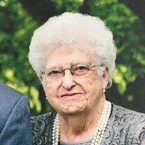 Eunice Lorraine Therrian