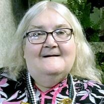 Patti E Roberts
