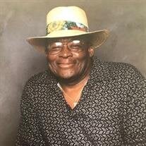 Mr  Lloyd Crooms
