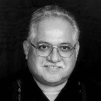Robert  Minjares