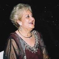 Mary Luna Arratia