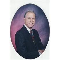 Dennis  W Vernon