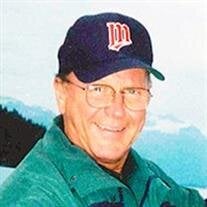 Mr. Robert Ray Chapman