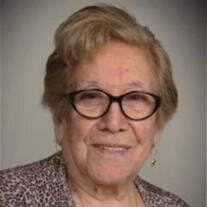 Ernestina C Perez