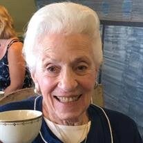 Doris Mae Hennessy 