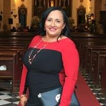 Elvira De Leon