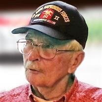 Larry Lampton