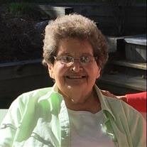 Dorothy F. Lundholm
