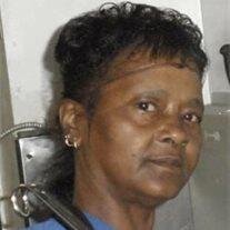 Gloria  Harris