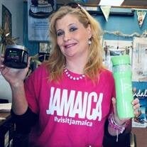 Lisa F. Vieira