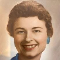 Helen E Mullins