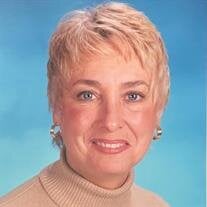 Lynn Ellyn Stuart