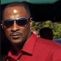 Derrick Holmes