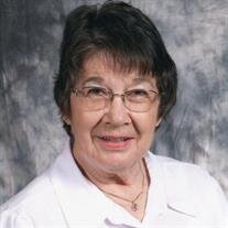 Betty J Robinette