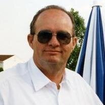 Bernard "Bernie" Hoskins