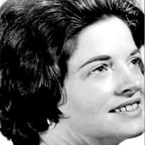 Nadine Isgett