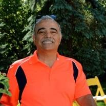 Mo Reza Hassanzadeh