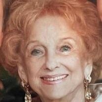 Gladys Kahn