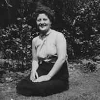 Muriel Joyce Small