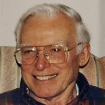 Richard L McKenney