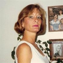 Leana M. Lucchesi