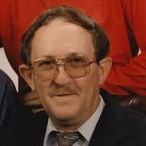 Kent M Bratton