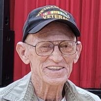 Robert L York