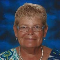 Helen E Davis