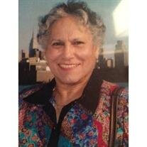 Nilda Comas