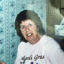Nina Dell Hammond