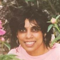 Dolly Munhoo