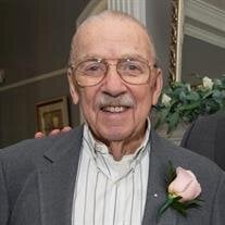 Lee Holcombe