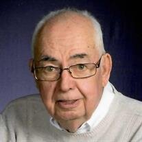 Michael L McPherson