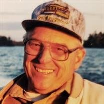 Robert Rauch Hilke Sr.