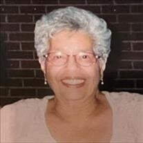 Mary Lugo Lira