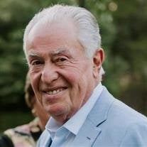 Ricardo Michael Weitz