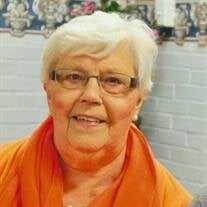 Anna Ross Hamill