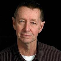 Larry D Shoemaker