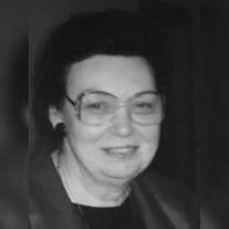 Elaine J Ross