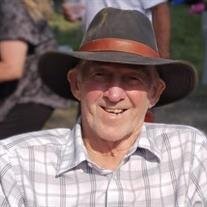 Chuck "Buzzy" Barrett