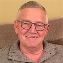 Dennis Leon Clark