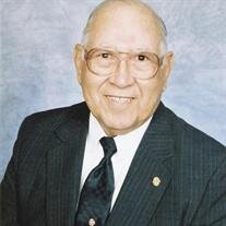 Leopoldo "Leo" Solis, Jr.