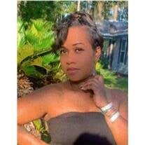De'Edra Shawntell Scott