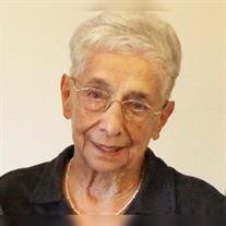 Evelyn Kordaris